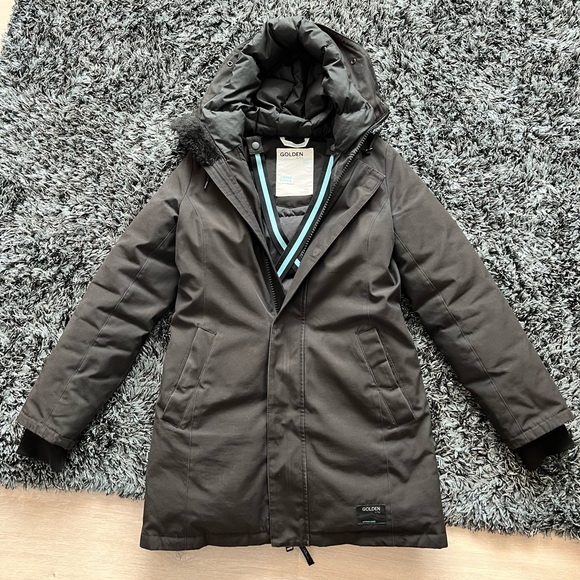 Golden Haven Parka - Picture 1 of 4